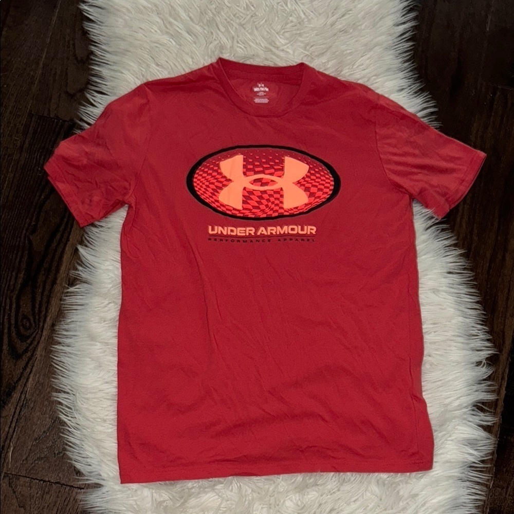Under Armour Men's Red Tee